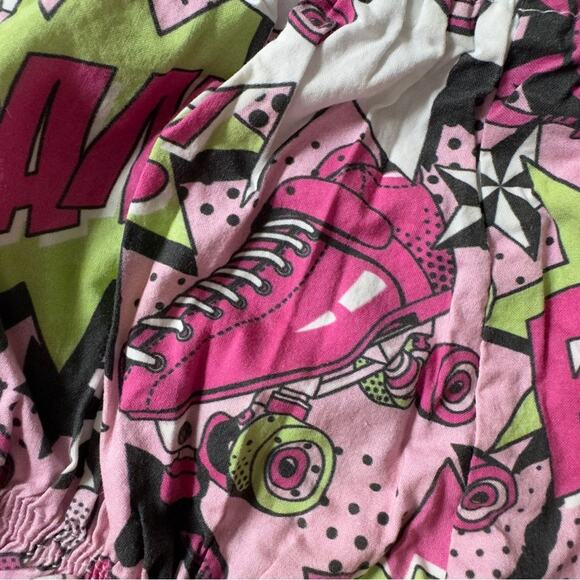 Handmade Bam! Roller Skate Pink Green Graphic Print Baby Girl bloomers shorts - Picture 3 of 7